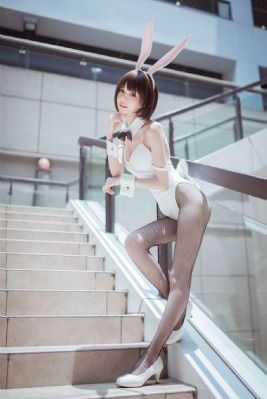 成人美女黄网站色大免费-未删减版琪琪电影网